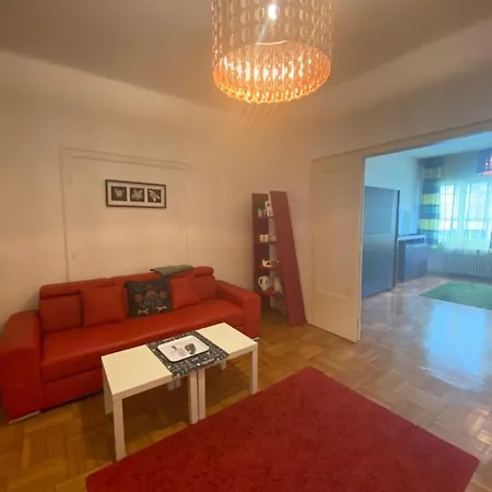Best Location Апартаменты *